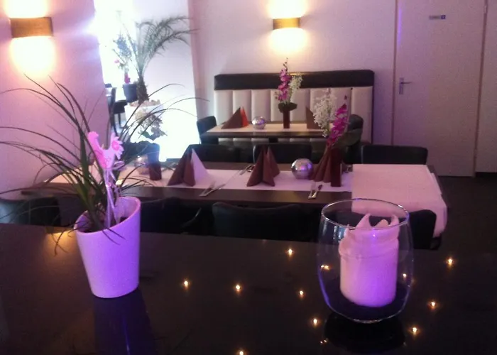 Restaurant La Piazza 3*