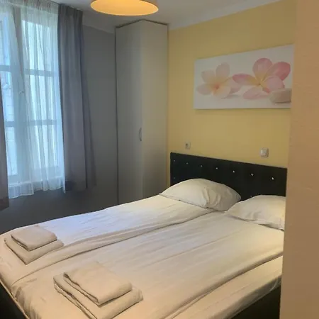 Hotell Restaurant La Piazza Valkenburg aan de Geul