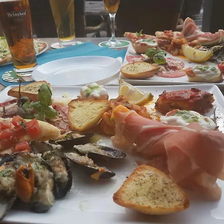 Hotell Restaurant La Piazza Valkenburg aan de Geul