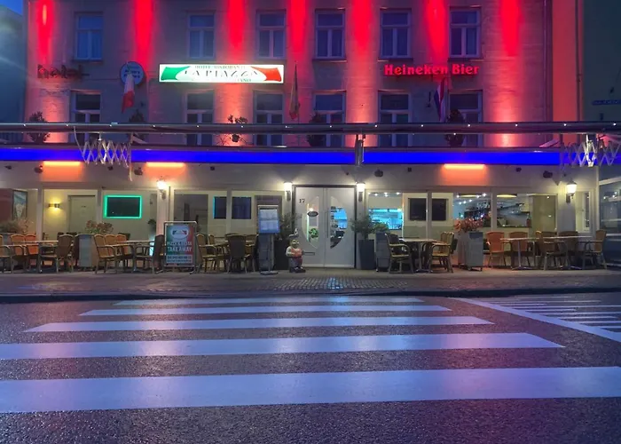 Отель Restaurant La Piazza Валкенбург